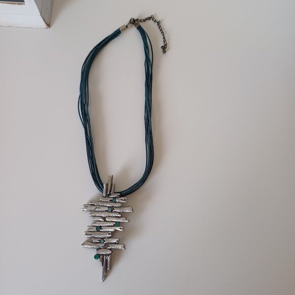 Pewter Pendant Turquoise Crystal Rhinestone Silvertone Brutalist Style Necklace - Picture 2 of 3